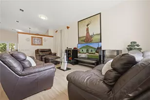 610 SE 12th Ter, Homestead, FL 33033 - Photo 9