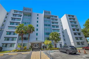 9125 SW 77th Ave, Miami, FL 33156 - Photo 1
