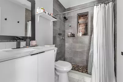15100 NE 14th Ct, North Miami Beach, FL 33162 - Photo 13