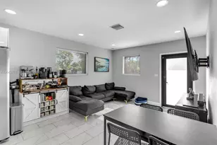 15100 NE 14th Ct, North Miami Beach, FL 33162 - Photo 17