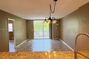 320 NE 12th Ave, Hallandale Beach, FL 33009 - Photo 5