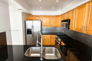 20335 W Country Club Dr, Aventura, FL 33180 - Photo 5
