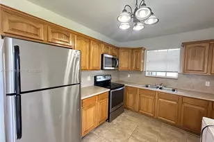 2235 Farragut St, Hollywood, FL 33020 - Photo 5