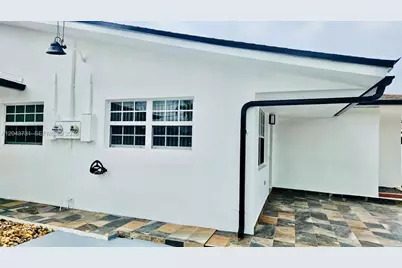 3180 SW 25th Ter #1, Miami, FL 33133 - Photo 3