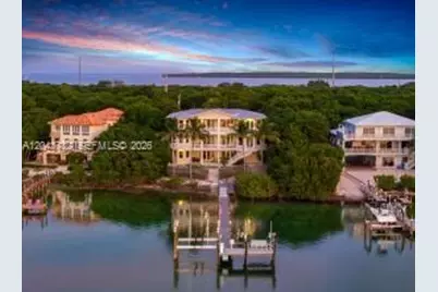 104 Coastal Dr, Key Largo, FL 33037 - Photo 1