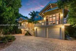104 Coastal Dr, Key Largo, FL 33037 - Photo 11