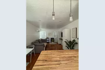 528 NE 70th St #Top, Miami, FL 33138 - Photo 13