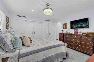 160 NE 8th Ave, Hallandale Beach, FL 33009 - Photo 31