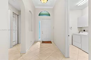 6823 Fabiano Cir, Boynton Beach, FL 33437 - Photo 5