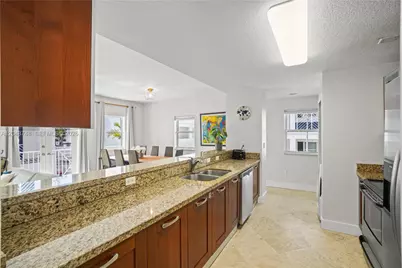 1043 SW 9th Ct #F-1, Miami, FL 33130 - Photo 11