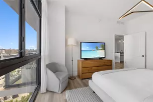 101 Diplomat Pkwy, Hallandale Beach, FL 33009 - Photo 23