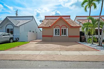 7581 W 29th Way, Hialeah, FL 33018 - Photo 25