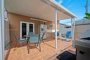 7581 W 29th Way, Hialeah, FL 33018 - Photo 25