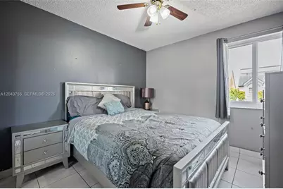 7581 W 29th Way, Hialeah, FL 33018 - Photo 15