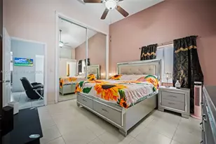 7581 W 29th Way, Hialeah, FL 33018 - Photo 3