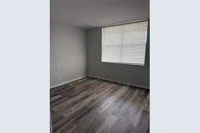 7220 Lake Cir Dr #406, Margate, FL 33063 - Photo 7
