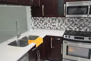 8215 SW 27th St, Miramar, FL 33025 - Photo 5