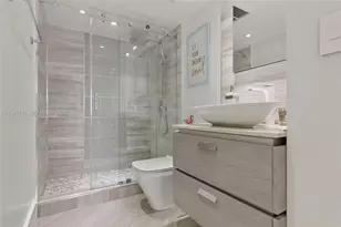 6061 Collins Ave, Miami Beach, FL 33140 - Photo 13