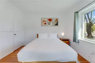 820 SW 26th Rd, Miami, FL 33129 - Photo 21