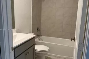 782 SE 18th St, Homestead, FL 33034 - Photo 15