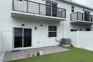 782 SE 18th St, Homestead, FL 33034 - Photo 3