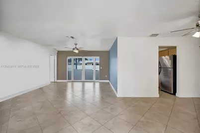 11700 NW 33rd St, Sunrise, FL 33323 - Photo 7