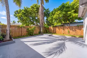 2360 SW 2nd St, Miami, FL 33135 - Photo 21