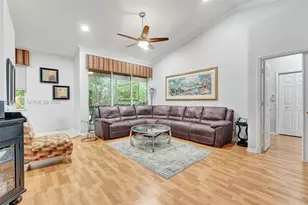 12442 NW 10th Ct, Coral Springs, FL 33071 - Photo 9