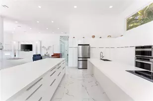 2673 NW 64th Blvd, Boca Raton, FL 33496 - Photo 11