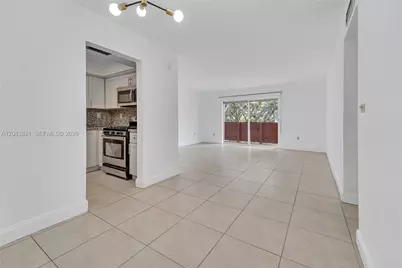 1205 Mariposa Ave #307, Coral Gables, FL 33146 - Photo 3