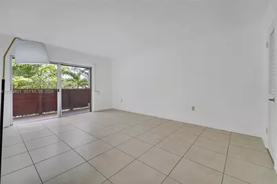 1205 Mariposa Ave #307, Coral Gables, FL 33146 - Photo 17