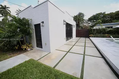 1345 Hollywood Blvd, Hollywood, FL 33019 - Photo 37