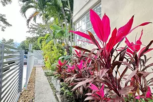 836 10th St, Miami Beach, FL 33139 - Photo 19