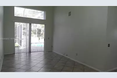 15341 NW 4 St, Pembroke Pines, FL 33028 - Photo 37