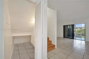 9220 NW 14th St, Pembroke Pines, FL 33024 - Photo 19