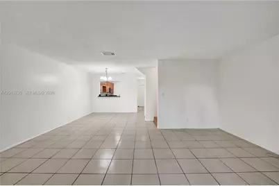 9220 NW 14th St #272, Pembroke Pines, FL 33024 - Photo 17