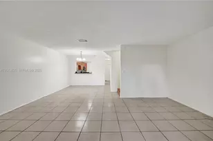 9220 NW 14th St, Pembroke Pines, FL 33024 - Photo 17