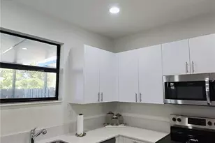 23013 SW 128th Pl, Miami, FL 33170 - Photo 7