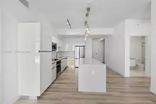 101 Diplomat Pkwy, Hallandale Beach, FL 33009 - Photo 7