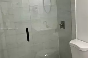 411 SE 10th St, Hallandale Beach, FL 33009 - Photo 3