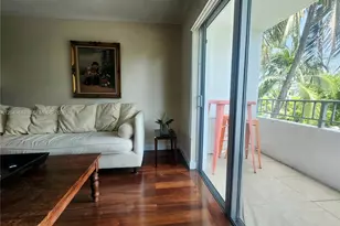 1610 Lenox Ave., Miami Beach, FL 33139 - Photo 5
