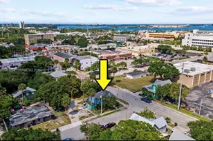 700 Boston Ave, Fort Pierce, FL 34950 - Photo 1