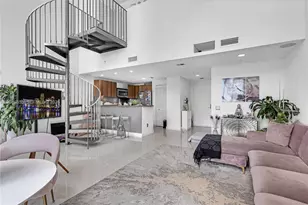 300 S Biscayne Blvd, Miami, FL 33131 - Photo 1