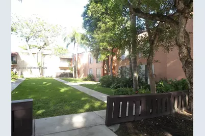 10794 N Kendall Dr #B22, Miami, FL 33176 - Photo 3