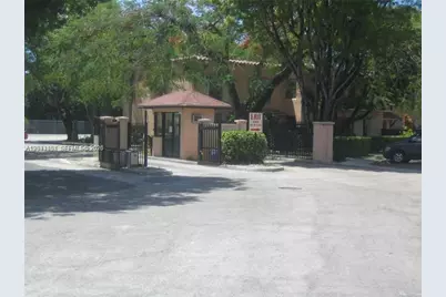 10794 N Kendall Dr #B22, Miami, FL 33176 - Photo 1