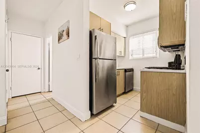 7340 Harding Ave #16, Miami Beach, FL 33141 - Photo 3