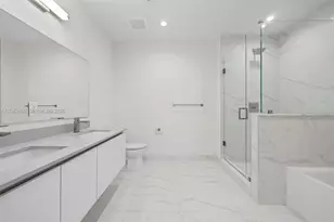 101 Diplomat Pkwy, Hallandale Beach, FL 33009 - Photo 25