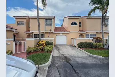 11415 Lakeview Dr #2-D, Coral Springs, FL 33071 - Photo 3