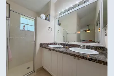 11415 Lakeview Dr #2-D, Coral Springs, FL 33071 - Photo 25