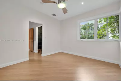 305 Jefferson Ave #2, Miami Beach, FL 33139 - Photo 9